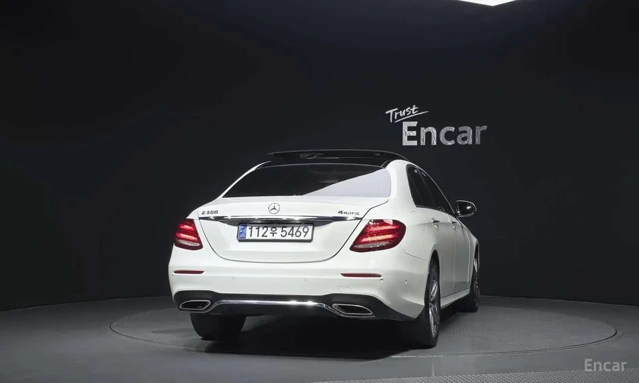Mercedes-Benz E 300 * 4MATIC AMG Line * ��������� ���� �� �������� *  | Mobile.bg � ����������� 4