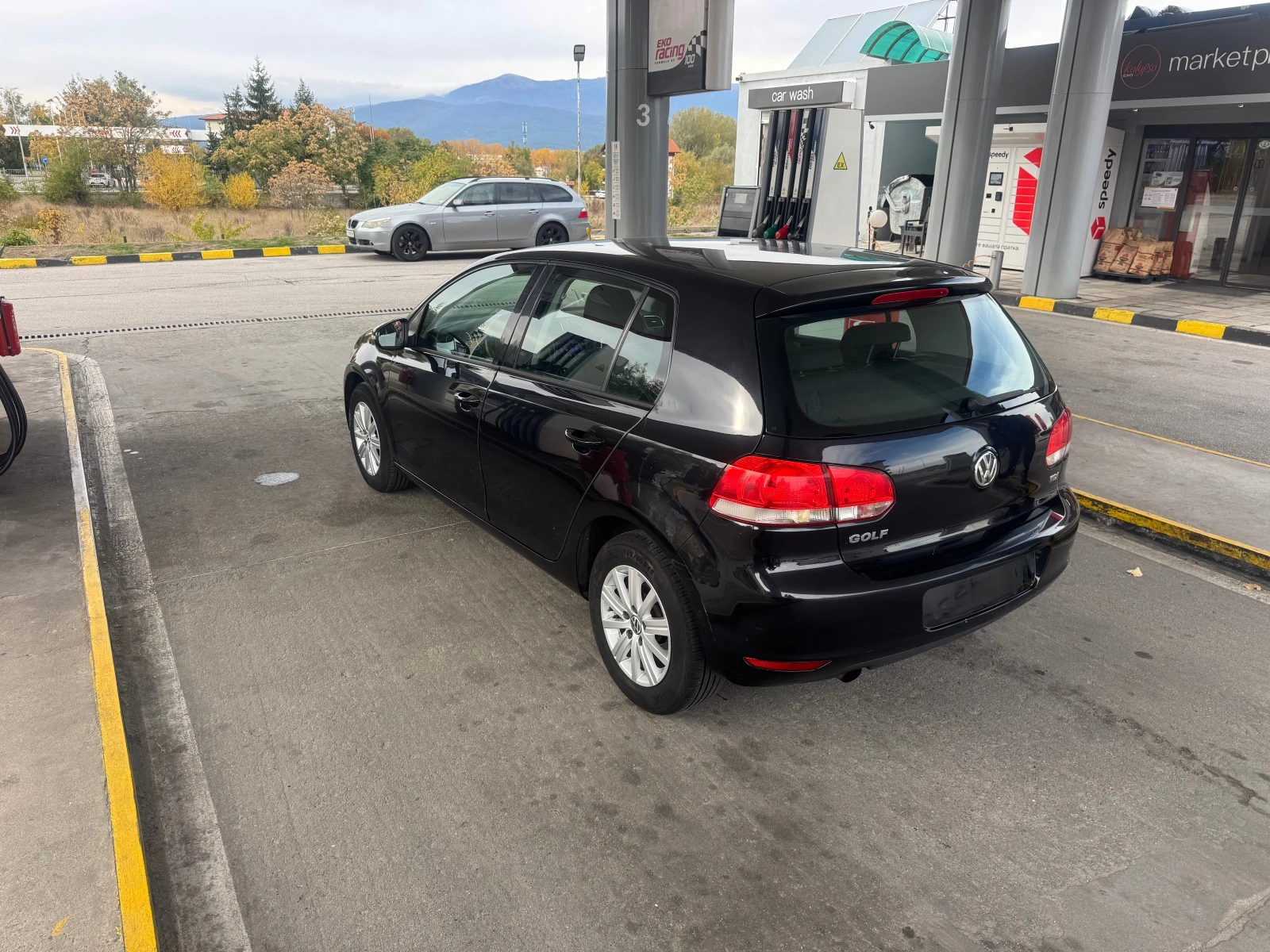 VW Golf, снимка 6 - Автомобили и джипове - 56686146
