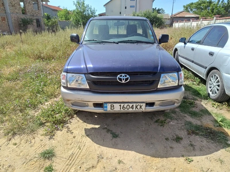 Toyota Hilux 2.5, снимка 1 - Автомобили и джипове - 46636533