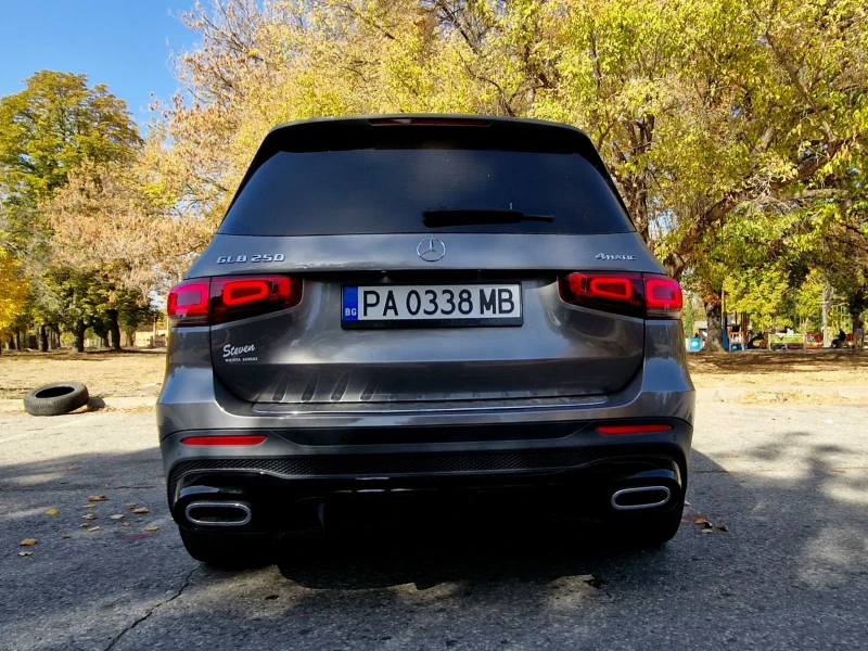 Mercedes-Benz GLB 250 AMG * NIGHT PACKAGE * KEYLESS * BURMESTER, снимка 9 - Автомобили и джипове - 47762383