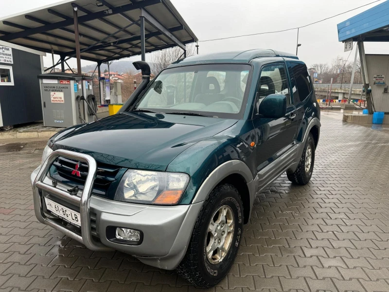 Mitsubishi Pajero, снимка 1 - Автомобили и джипове - 49156340