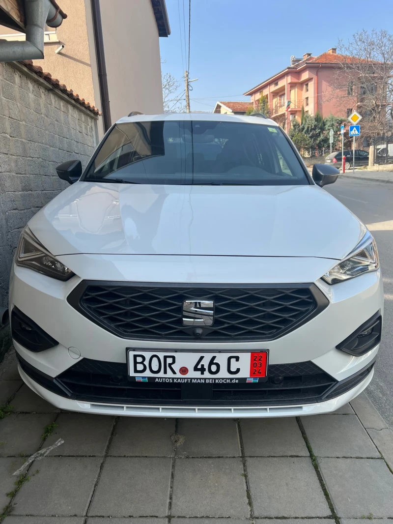 Seat Tarraco -HeadUp-360камера-FR Line-LaneAssist-4x4-Full-, снимка 4 - Автомобили и джипове - 49609169