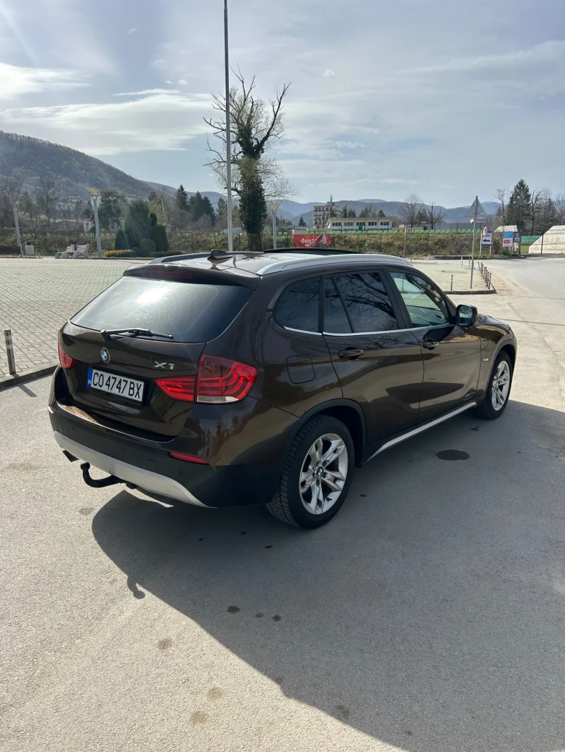 BMW X1 2.3d xDrive, снимка 4 - Автомобили и джипове - 52718970