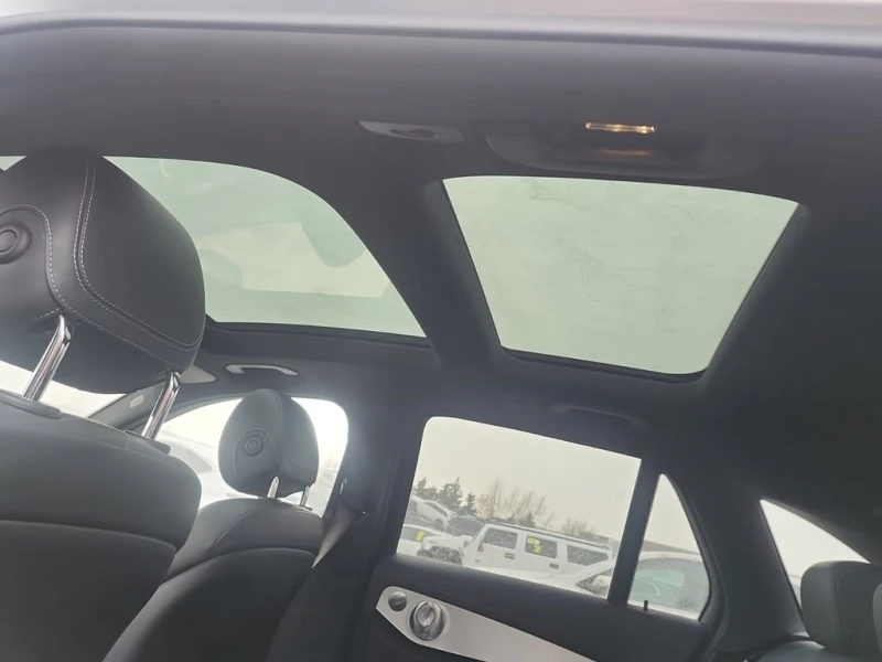 Mercedes-Benz GLC * AMG 63 S * CARFAX * БЕЗ ПЪРВОНАЧАЛНА ВНОСКА, снимка 17 - Автомобили и джипове - 52951892