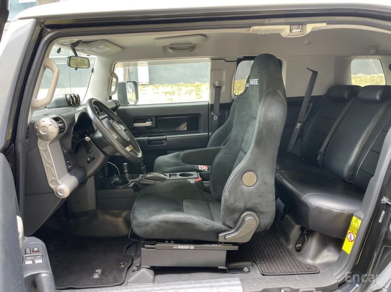 Toyota Fj cruiser, снимка 7 - Автомобили и джипове - 53308695