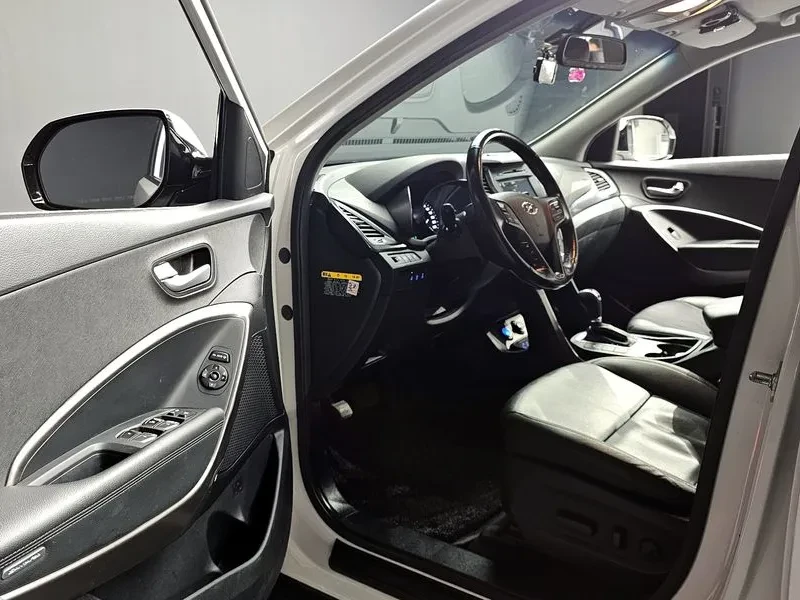 Hyundai Santa fe PRIME DIESEL 2.0 4WD PREMIUM, снимка 12 - Автомобили и джипове - 55087908