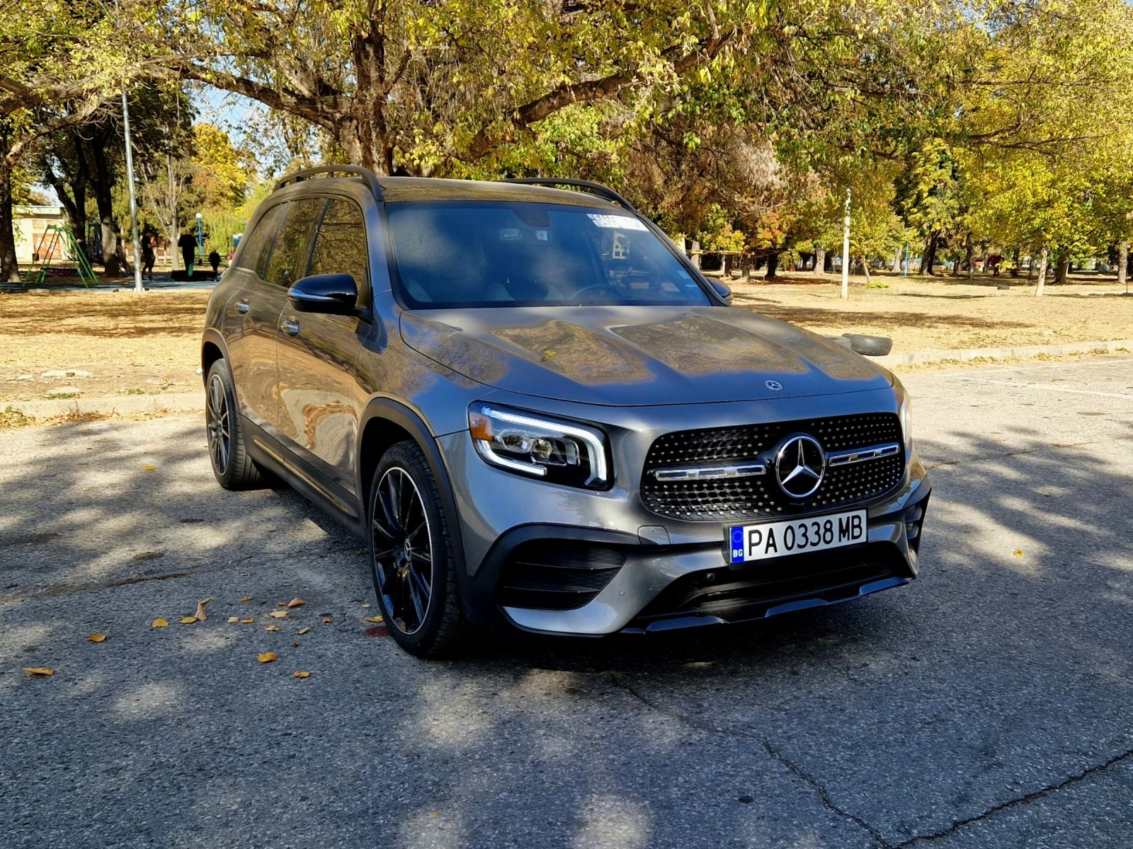 Mercedes-Benz GLB 250 AMG * NIGHT PACKAGE * KEYLESS * BURMESTER - изображение 3