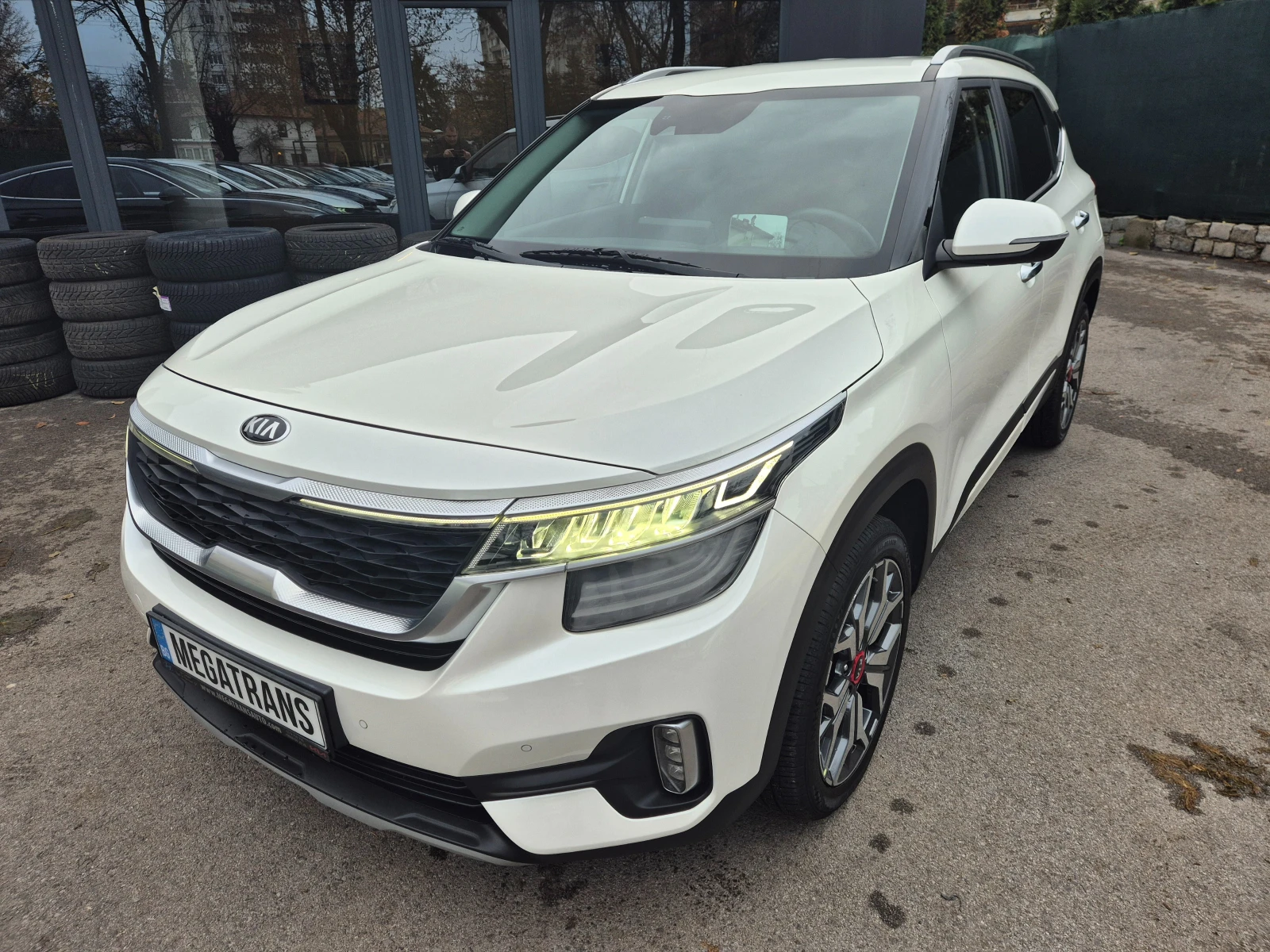 Kia Seltos 1.6 TGDI Noblesse - изображение 2