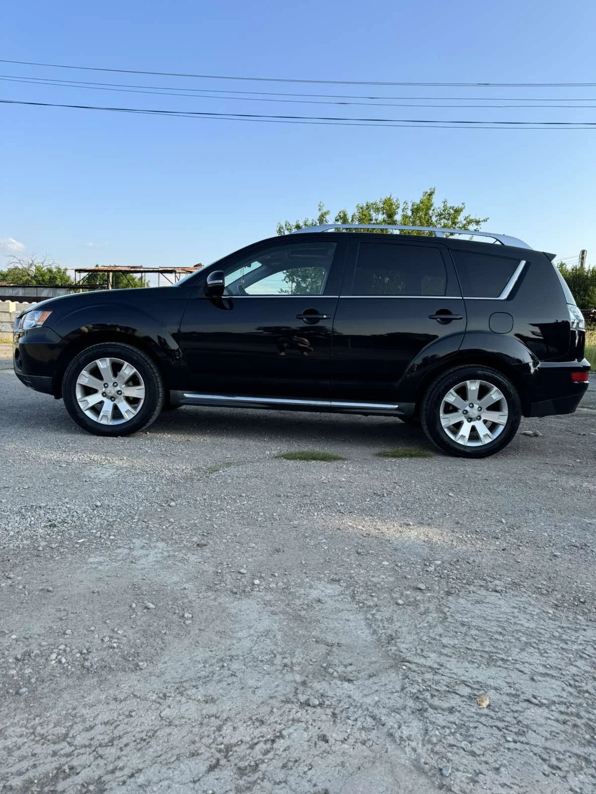 Mitsubishi Outlander  - изображение 3