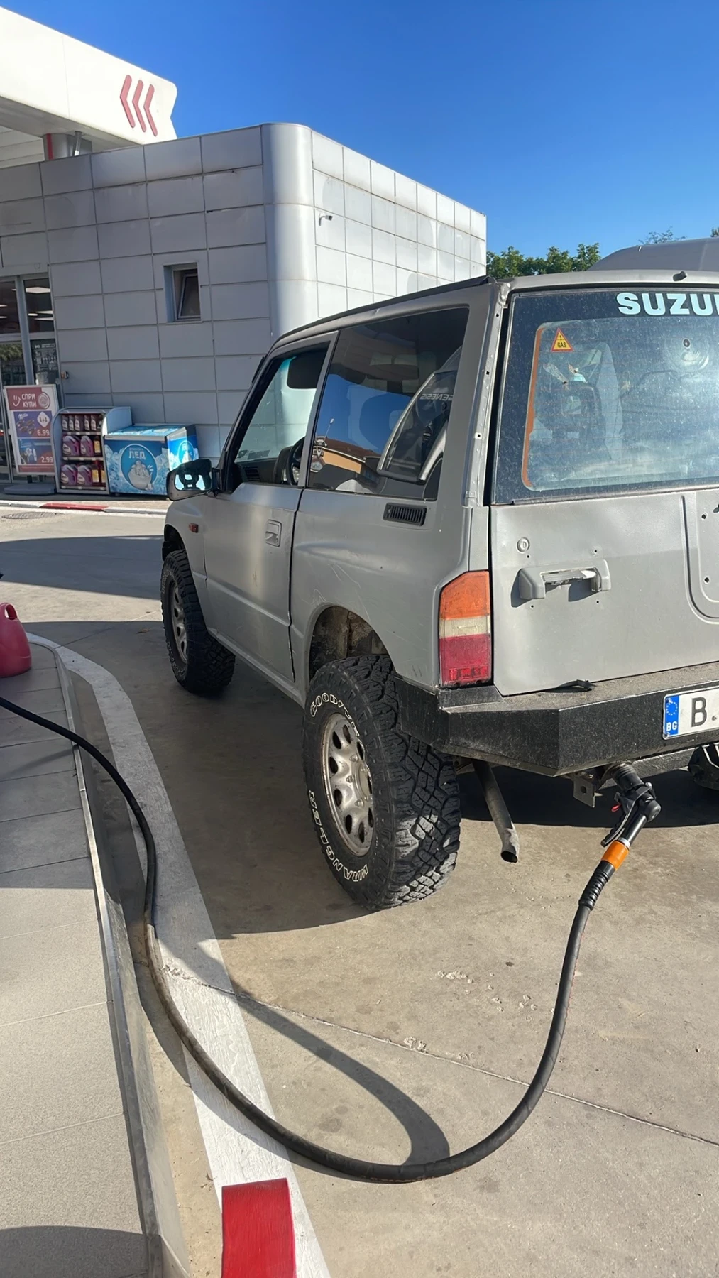Suzuki Vitara 1.6 - изображение 4