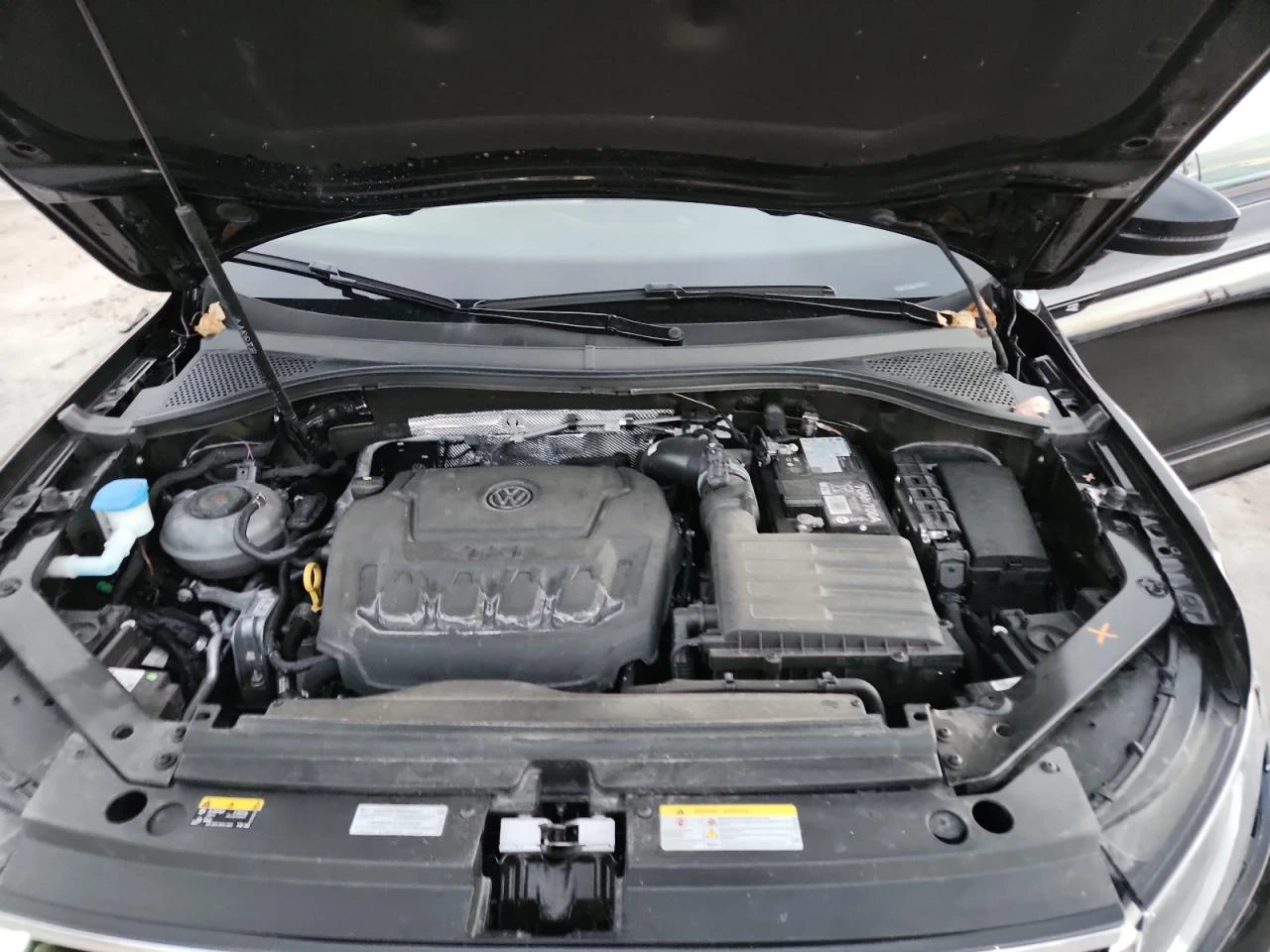 VW Tiguan 2.0T SE R-Line Black 4MOTION | Mobile.bg � ����������� 12