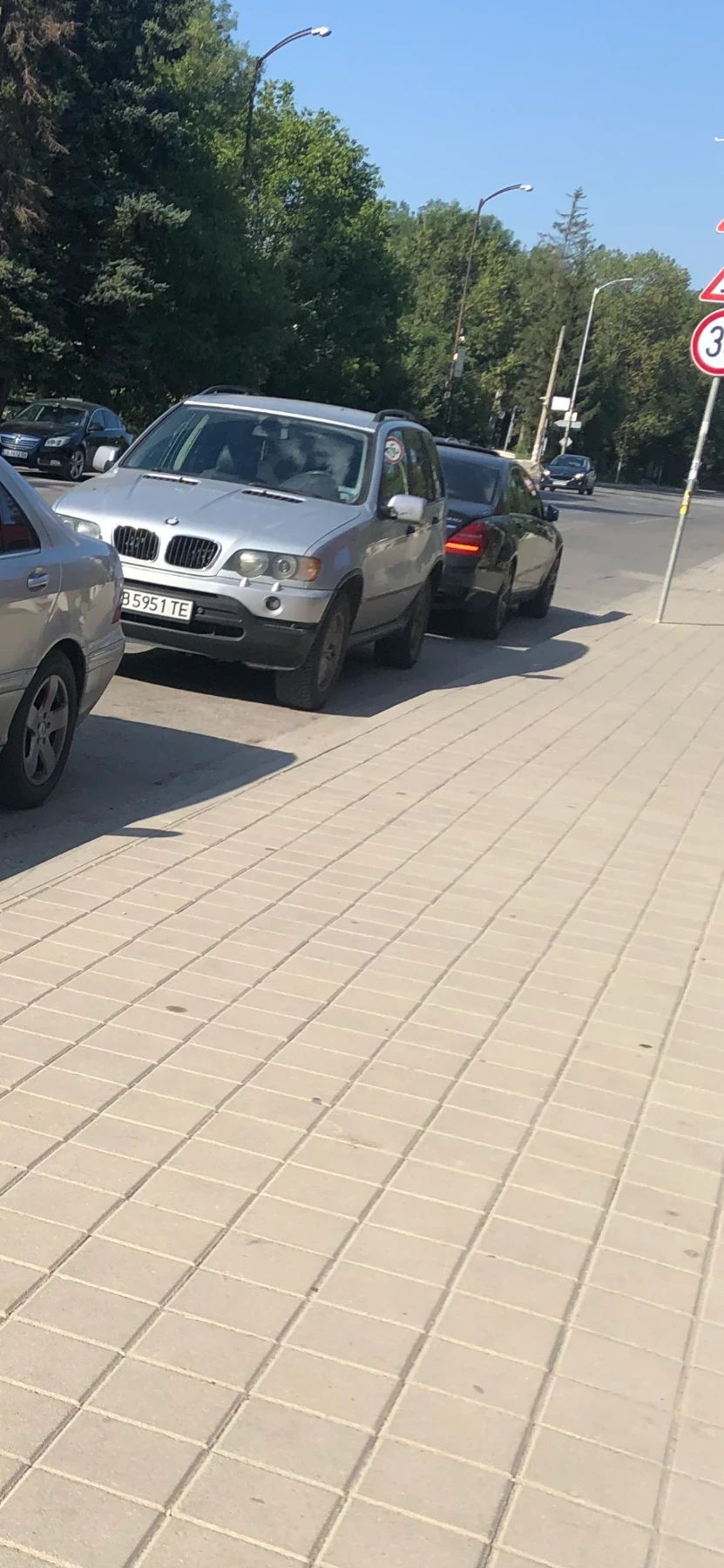 BMW X5 3.0 - изображение 5