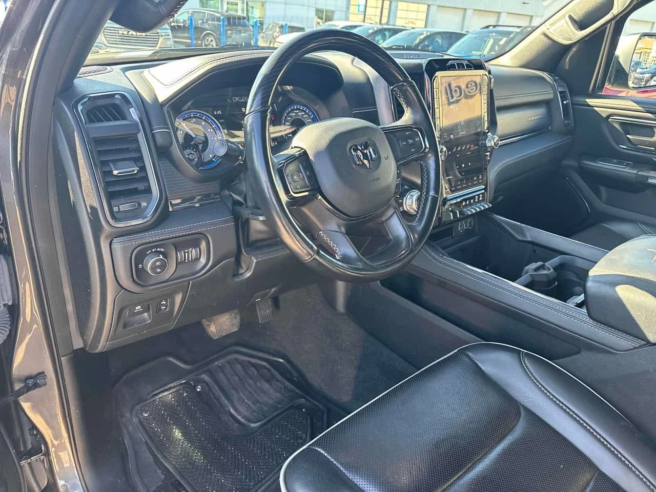 Dodge RAM 1500  Limited /ВЪЗДУХ/HARMAN KARDON / ОБДУХВАНЕ , снимка 5 - Автомобили и джипове - 54015097