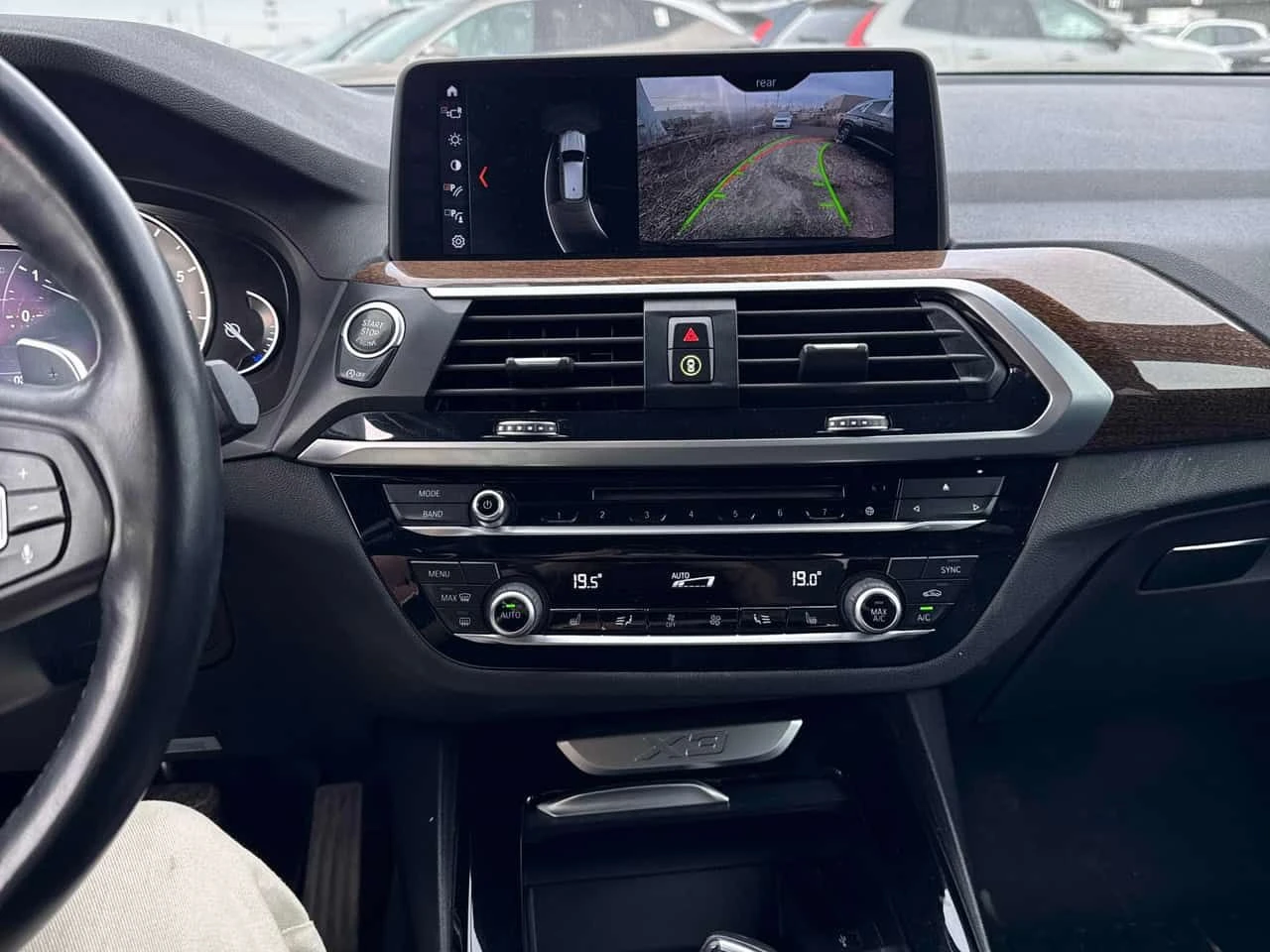 BMW X3 * xDrive30 * КЛИП НА МОТОРА * ВТОРИ ЧИФТ ГУМИ, снимка 9 - Автомобили и джипове - 54350997
