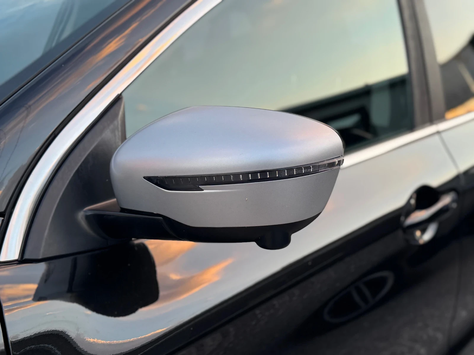 Nissan Qashqai 1.5dCi Tekna* Individual* ЛИЗИНГ* БАРТЕР* , снимка 9 - Автомобили и джипове - 54843718