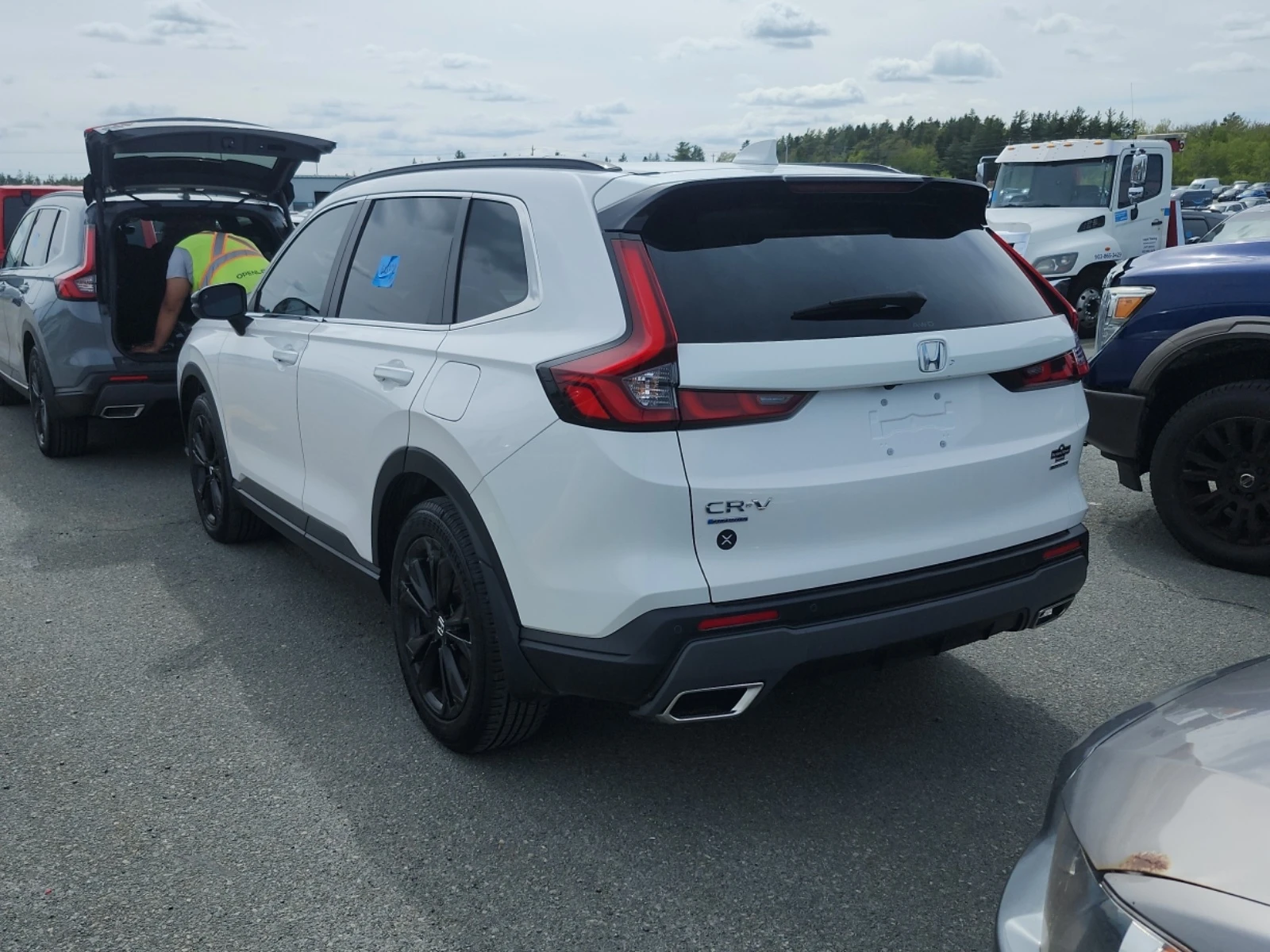 Honda Cr-v TOURING * * AWD * * CARFAX * * АВТО КРЕДИТ * * , снимка 4 - Автомобили и джипове - 54903656