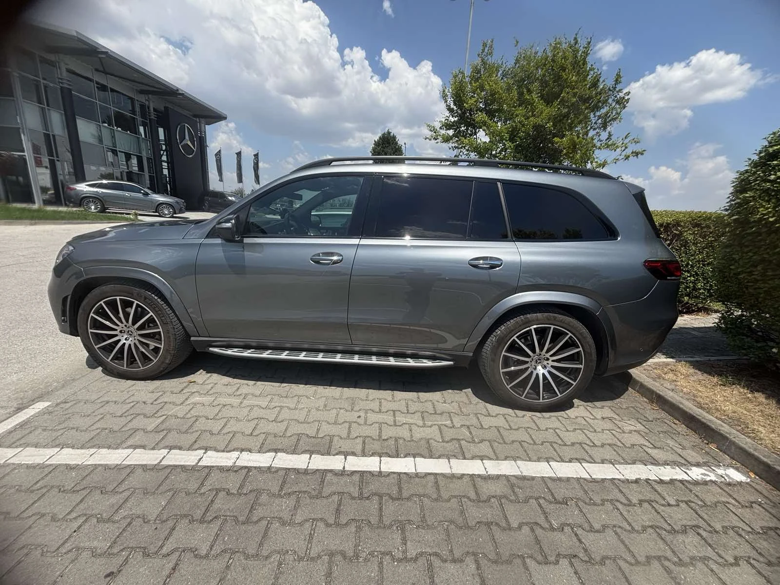 Mercedes-Benz GLS 400, снимка 9 - Автомобили и джипове - 55172186