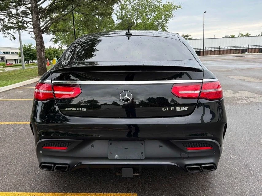 Mercedes-Benz GLE 63 S AMG AMG Night Pack* 360* H&K* Pano* Distronic* Обдухва, снимка 5 - Автомобили и джипове - 55255095