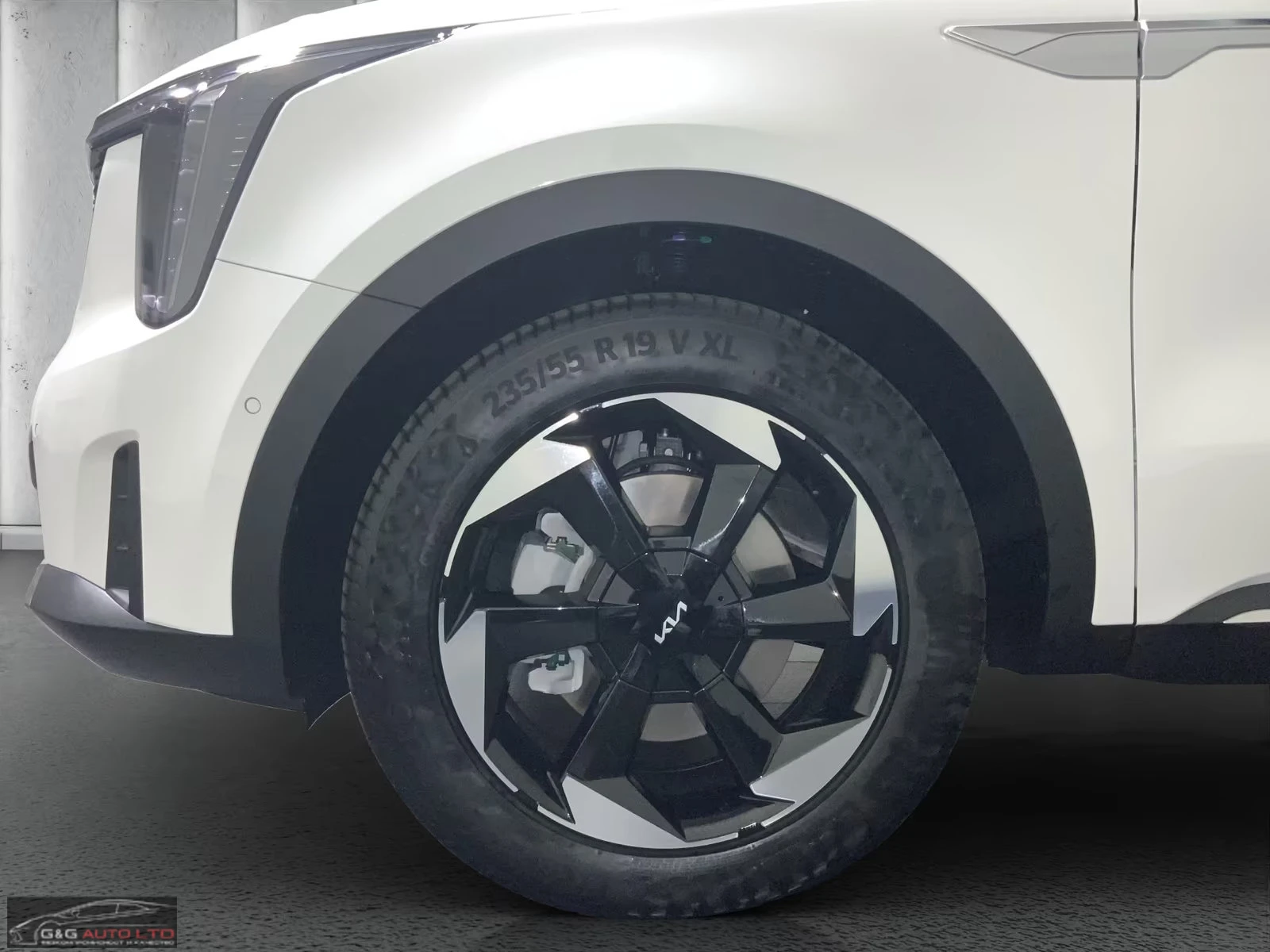 Kia Sorento PHEV/252HP/PLUG&RIDE/PANO/HUD/360/MEMO/NAVI/602q, снимка 16 - Автомобили и джипове - 55689946