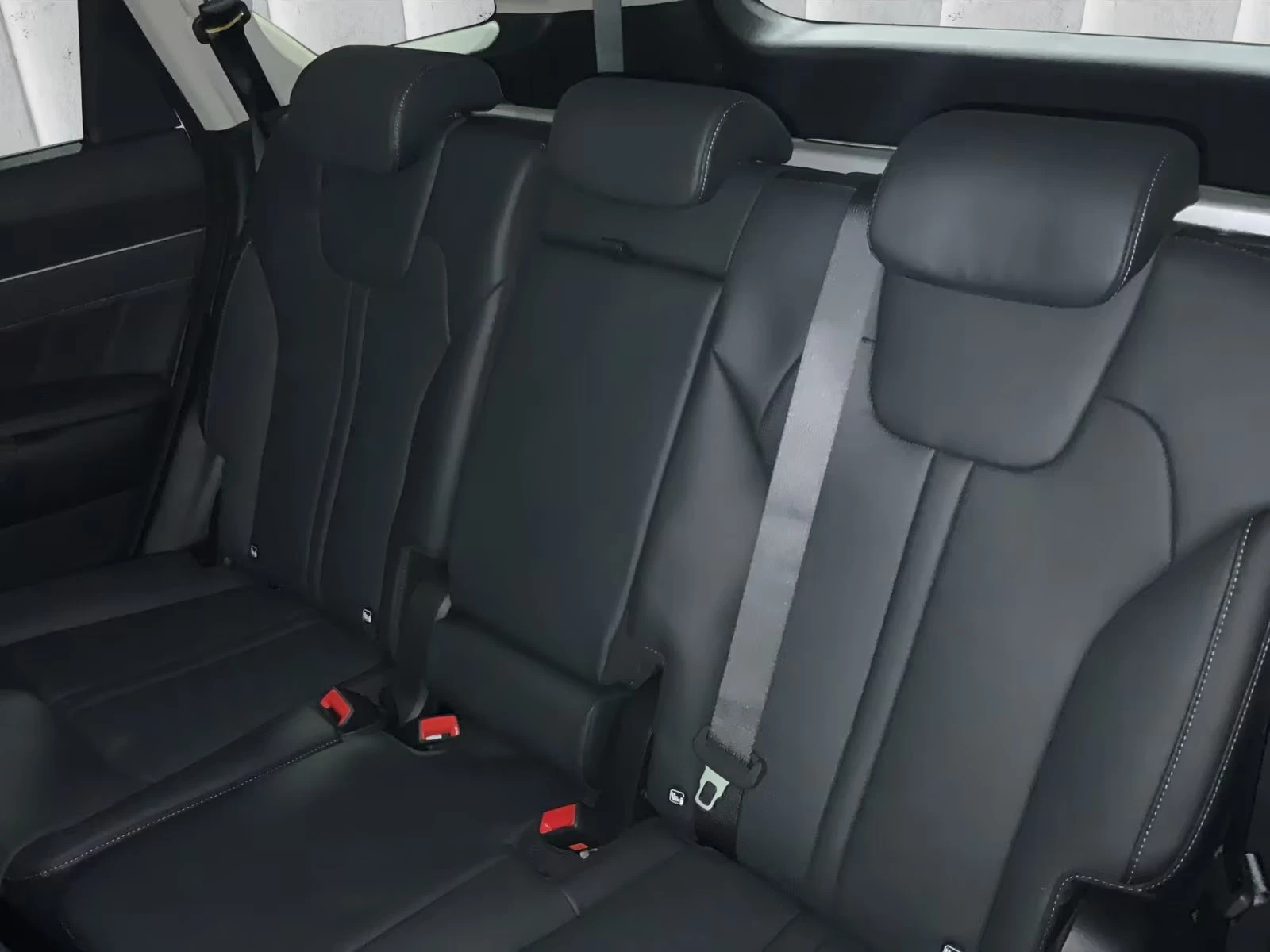 Kia Sorento PHEV/252HP/PLUG&RIDE/PANO/HUD/360/MEMO/NAVI/602q, снимка 15 - Автомобили и джипове - 55689946