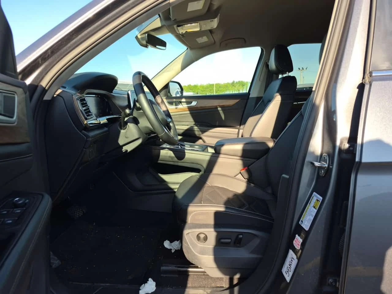 VW Atlas * COMFORTLINE * CARFAX * , снимка 6 - Автомобили и джипове - 55693644