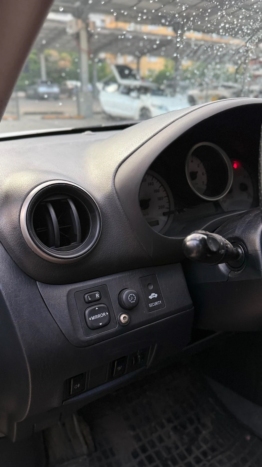 Toyota Rav4 КЛИМАТРОНИК, BLUETOOTH, снимка 16 - Автомобили и джипове - 55803541