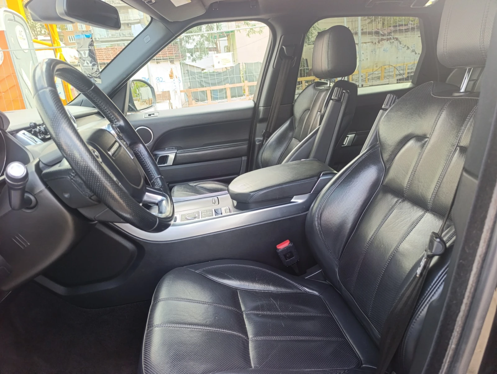 Land Rover Range Rover Sport HSE SDV6 * ЛИЗИНГ!!!, снимка 11 - Автомобили и джипове - 56149093