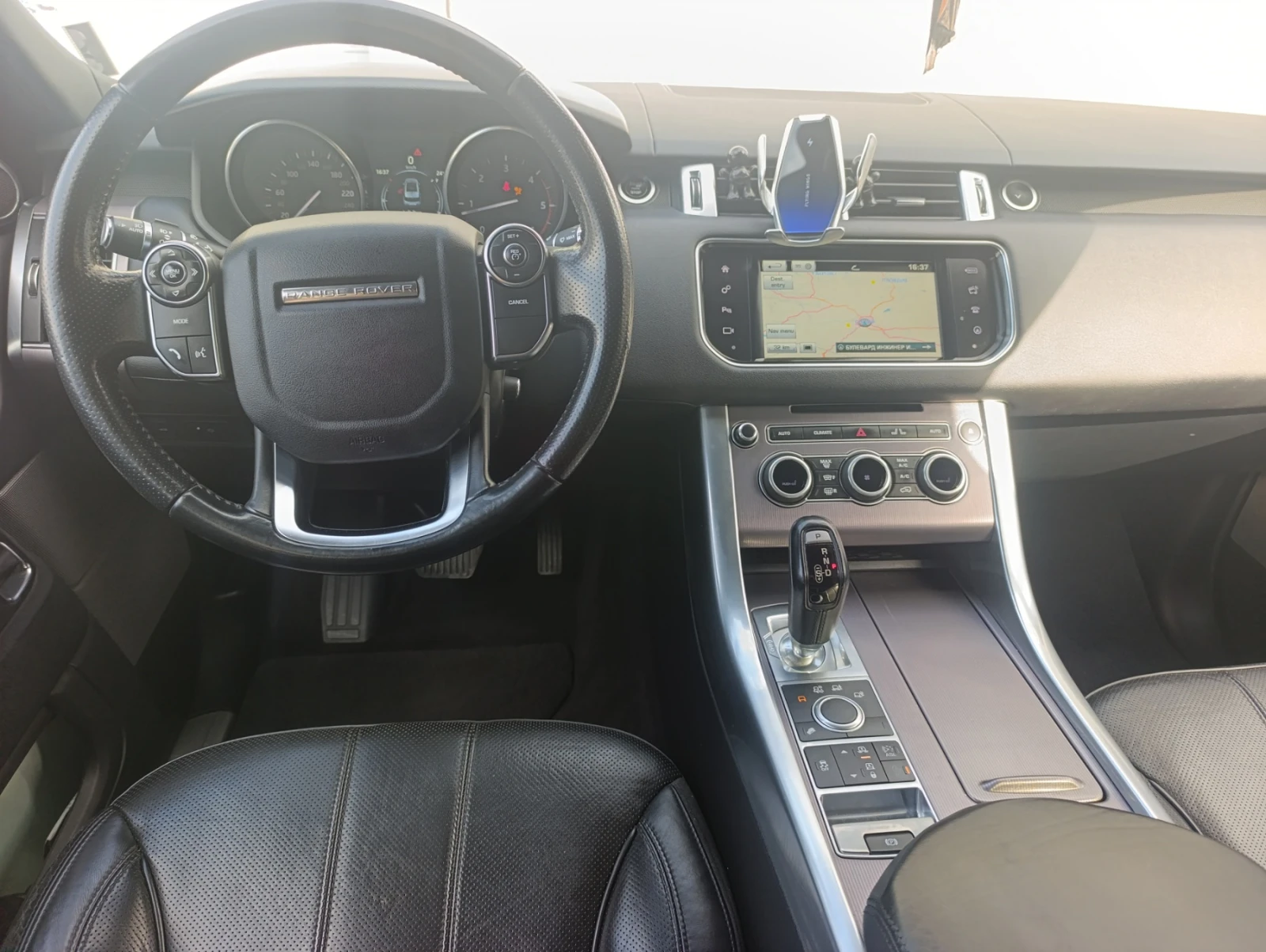 Land Rover Range Rover Sport HSE SDV6 * ЛИЗИНГ!!!, снимка 10 - Автомобили и джипове - 56149093