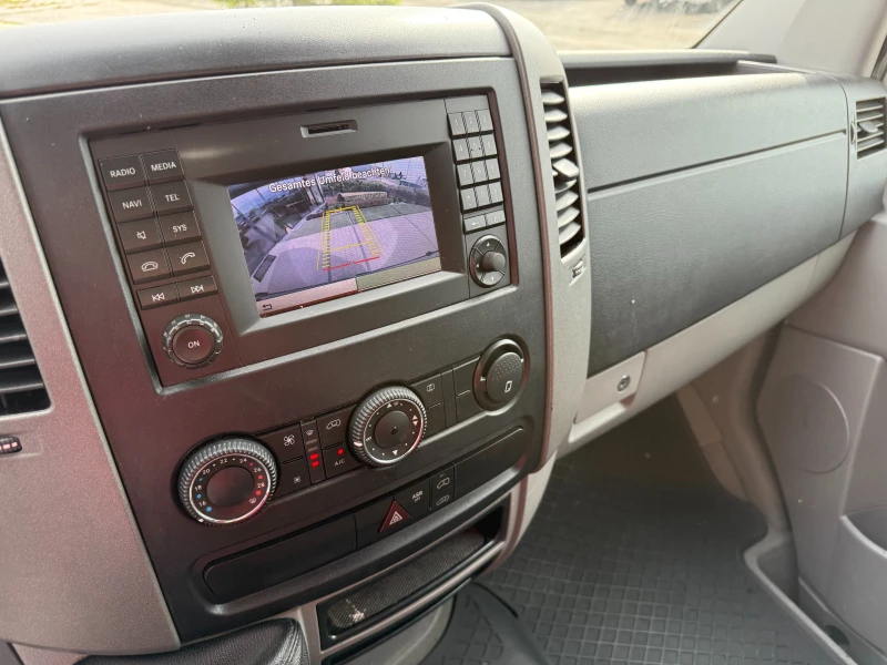Mercedes-Benz Sprinter 316CDI Euro 6 Климатроник L2H1 , снимка 15 - Бусове и автобуси - 52041867
