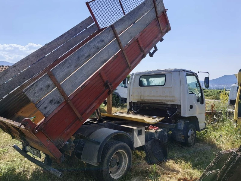 Isuzu Nqr  На части, снимка 8 - Камиони - 38519141