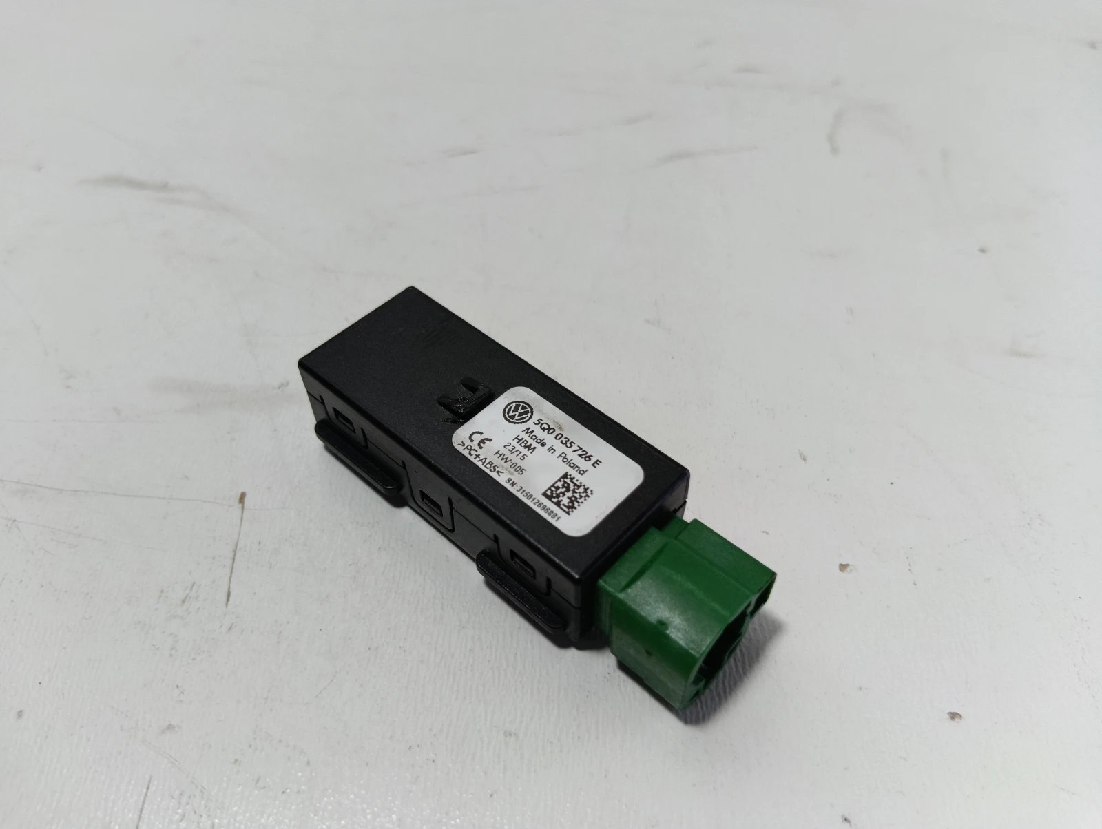 usb/aux 5Q0035726E Skoda Octavia