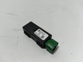 ����� �� �������� �� usb/aux 5Q0035726E Skoda Octavia