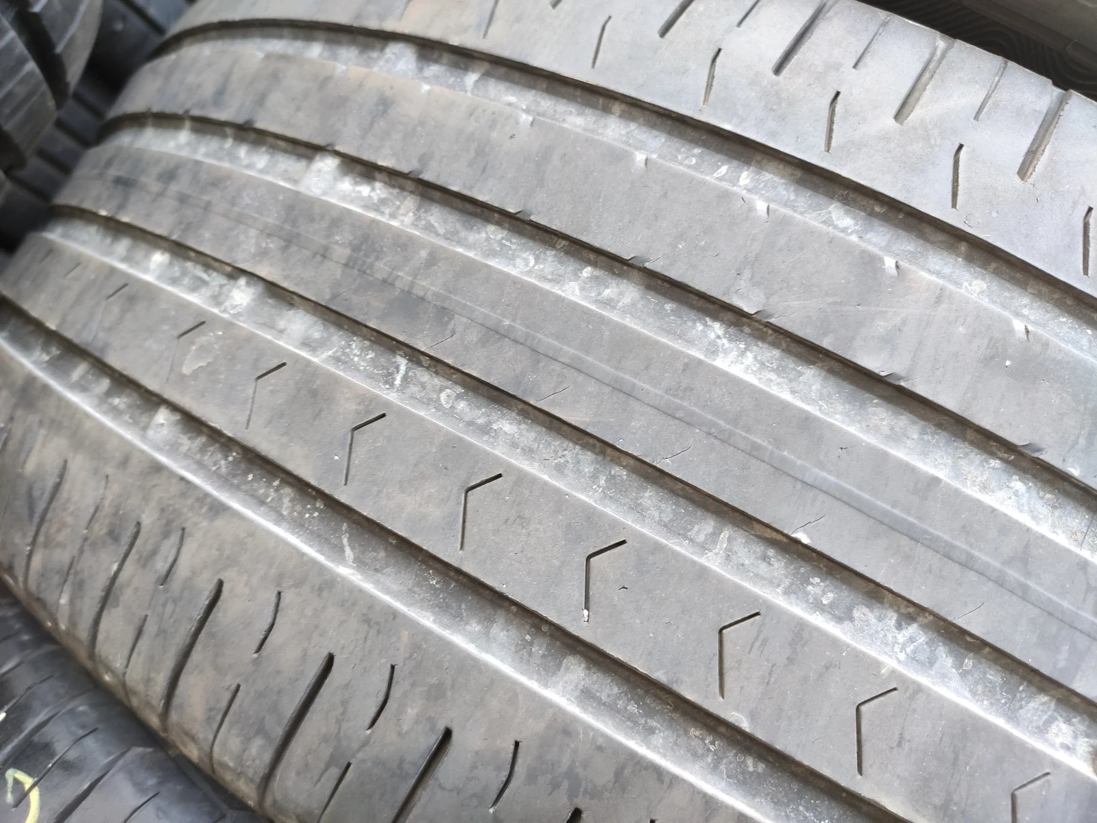 Гуми Летни 255/55R17, снимка 3 - Гуми и джанти - 55272473
