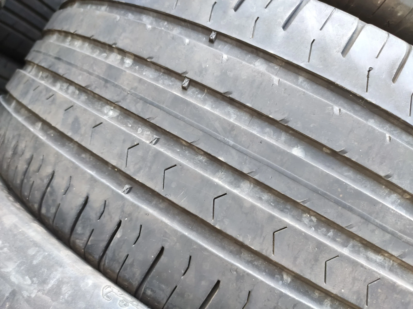Гуми Летни 255/55R17, снимка 4 - Гуми и джанти - 55272473