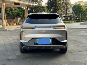 LynkCo 08, снимка 5