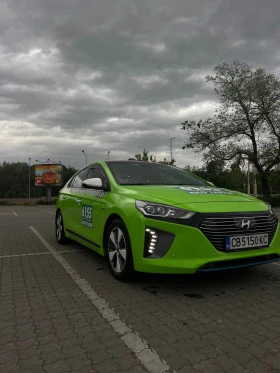 Hyundai Ioniq Plug-in premium, снимка 2