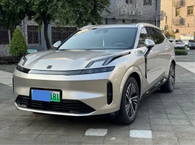 ������ LynkCo 08