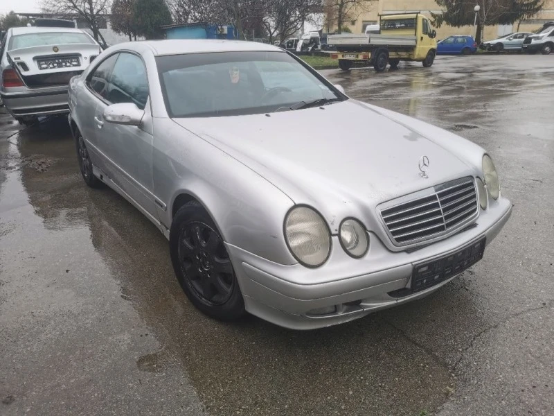 Mercedes-Benz CLK 2.0 KOMPRESOR 163к.с., снимка 2 - Автомобили и джипове - 40126505