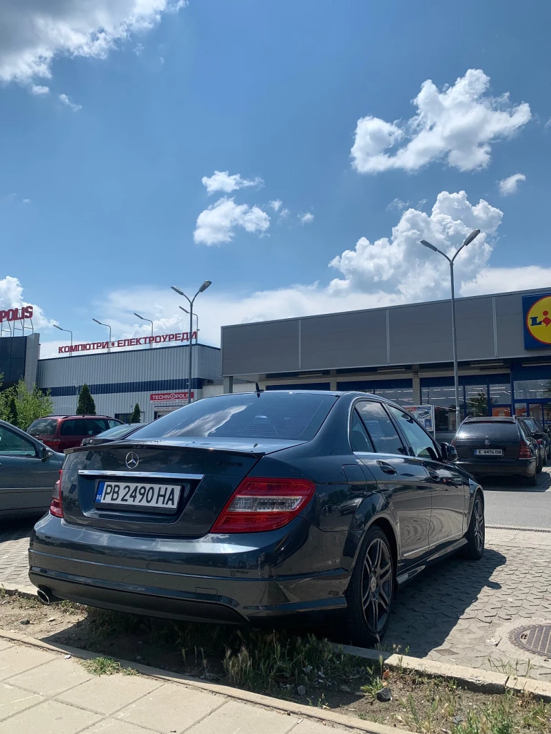 Mercedes-Benz C 220, снимка 5 - Автомобили и джипове - 47514881