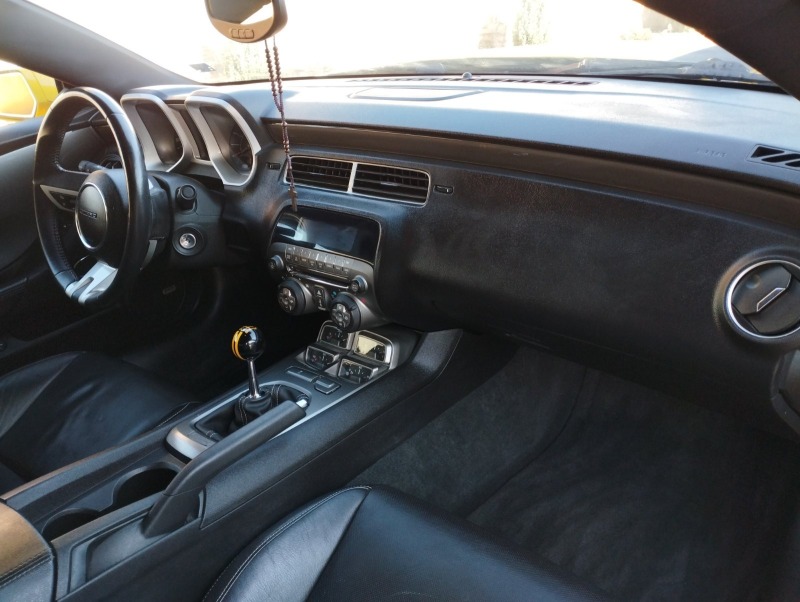 Chevrolet Camaro RS, снимка 8 - Автомобили и джипове - 45161437