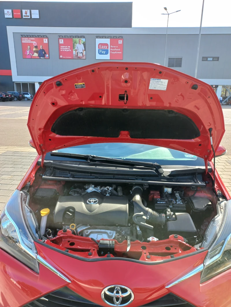 Toyota Yaris, снимка 11 - Автомобили и джипове - 47012817