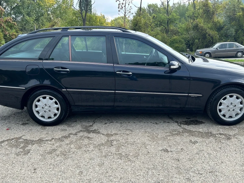 Mercedes-Benz C 220 Sport Edition, снимка 12 - Автомобили и джипове - 47492061