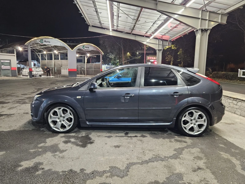 Ford Focus 1.8 TDCI, снимка 2 - Автомобили и джипове - 48307872