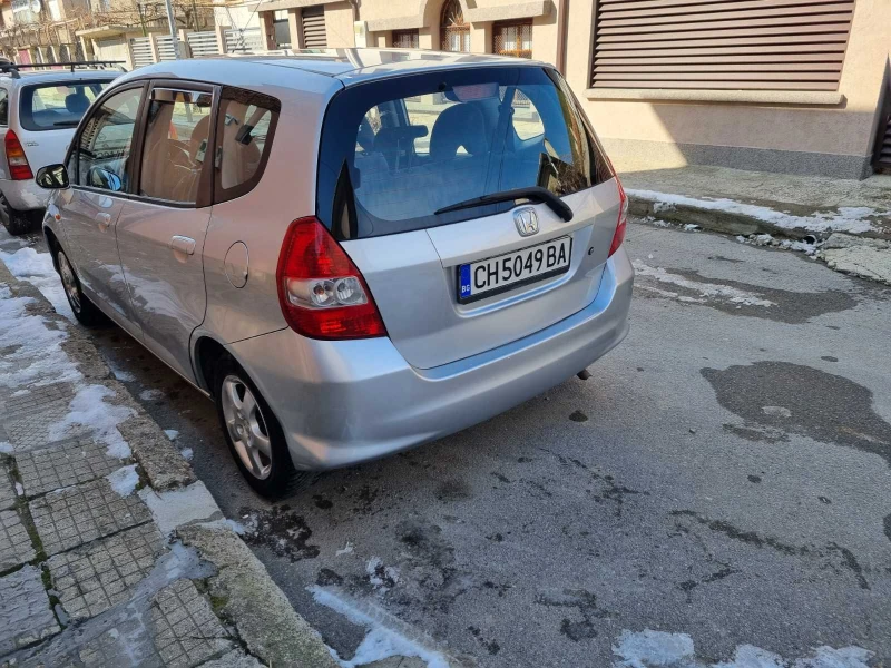 Honda Jazz, снимка 8 - Автомобили и джипове - 49241126