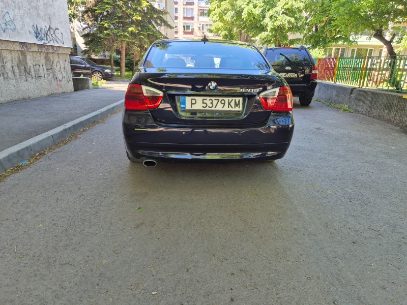 BMW 320, снимка 6 - Автомобили и джипове - 52707288