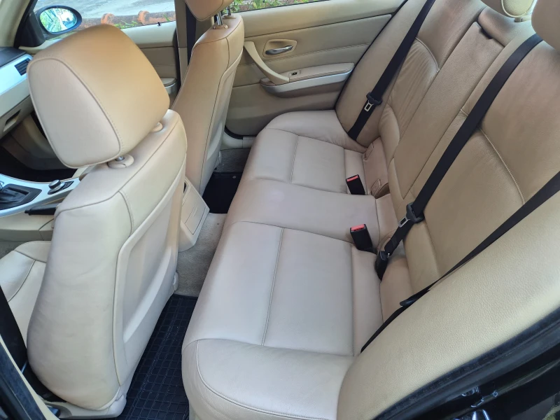 BMW 320, снимка 11 - Автомобили и джипове - 52707288