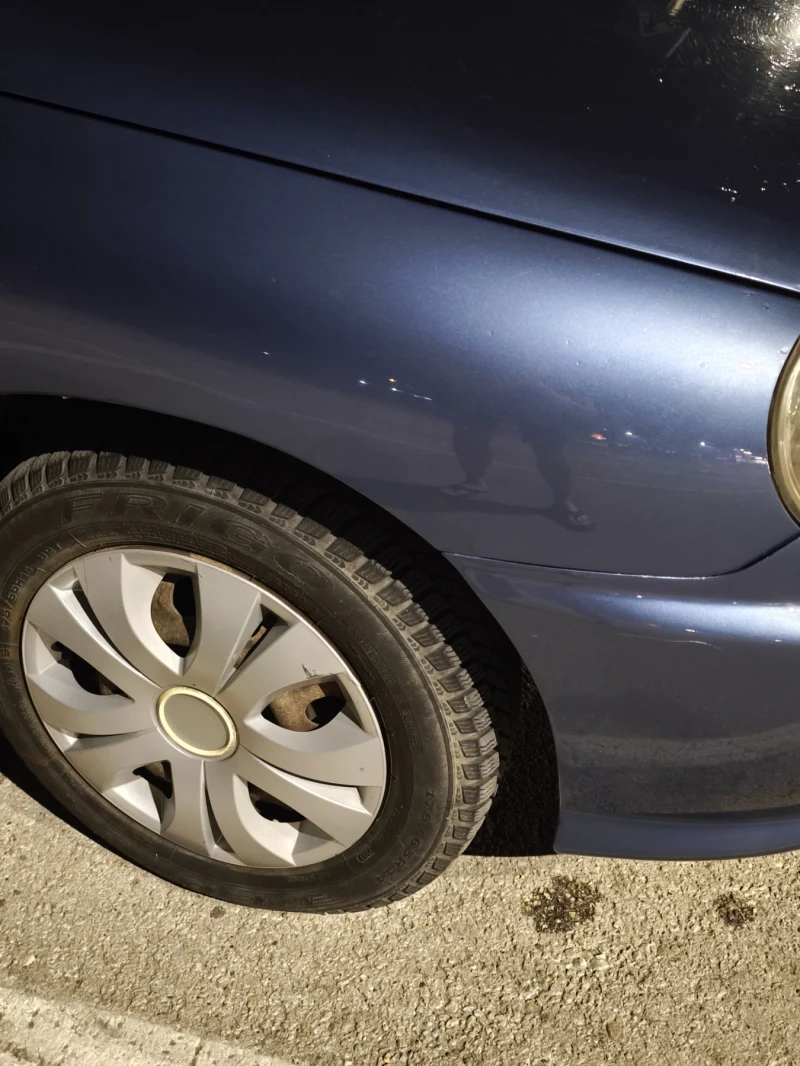 Kia Rio 1.3, снимка 3 - Автомобили и джипове - 52161338