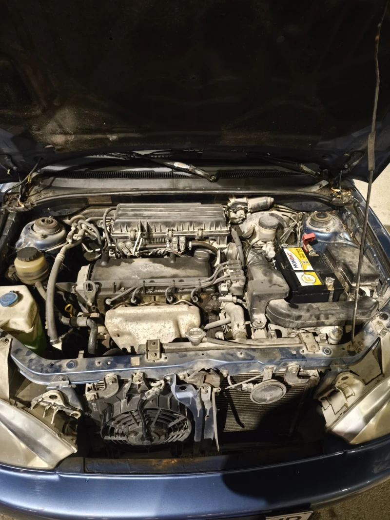 Kia Rio 1.3, снимка 16 - Автомобили и джипове - 52161338