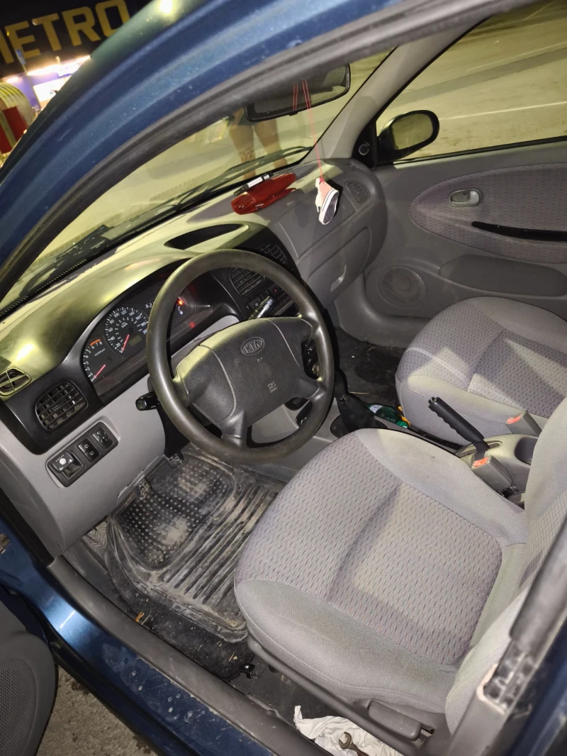 Kia Rio 1.3, снимка 11 - Автомобили и джипове - 52161338