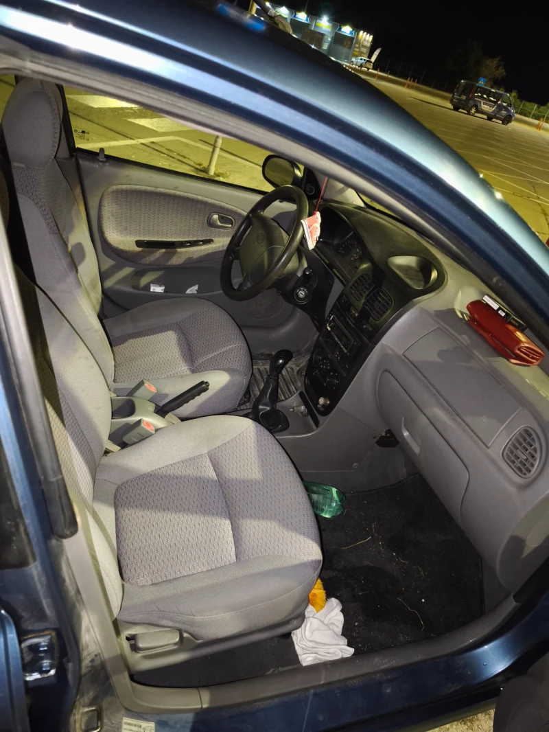 Kia Rio 1.3, снимка 13 - Автомобили и джипове - 52161338